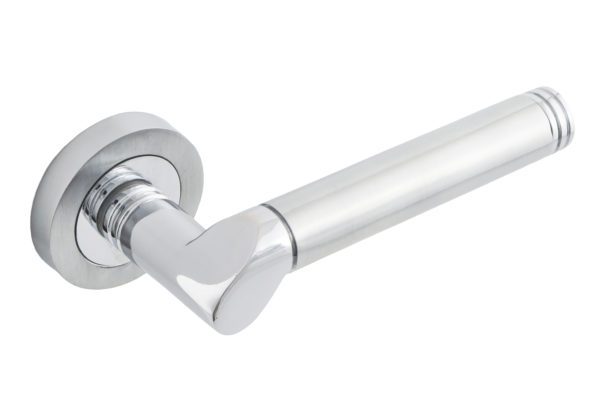 Eclipse Como Designer Lever On Rose Door Handle Set - Image 2