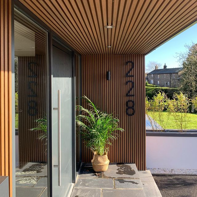 Forma Spiced Oak Composite Slatted Cladding - Image 4